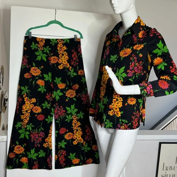 Sears Sz 6-8 Vintage Two Piece Viscose Button Shirt Elastic Waist Pant Suit - Picture 1 of 8